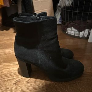 La Canadienne Weatherproof Bootie - Size 11